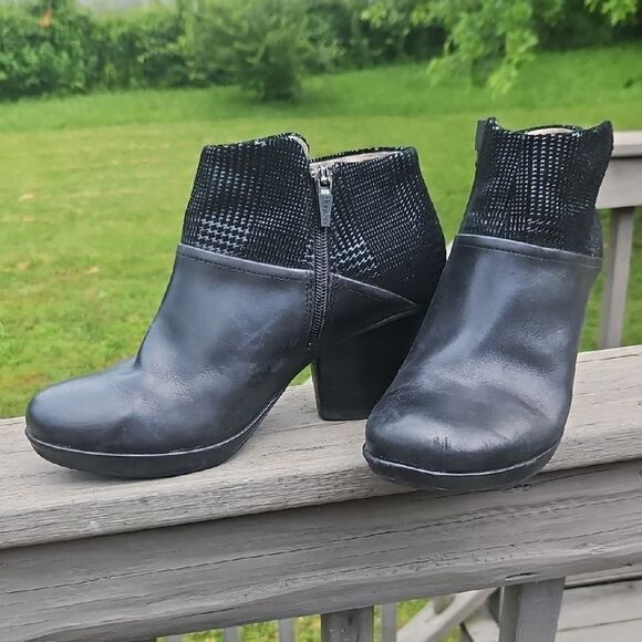 Dansko Miley Black Leather Booties Ankle Healed Boot Womans  Dansko MILEY Black Leather & Suede Ankle Boots | Size 40
